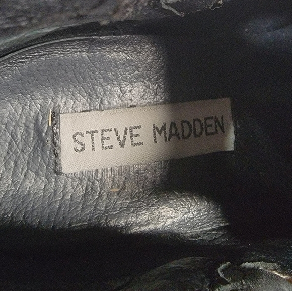 Steve Madden Black and Gray Ankle Boots - Picture 14 of 16